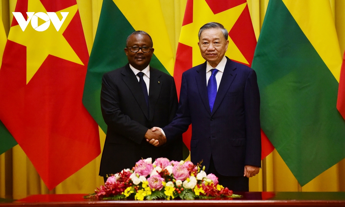 Vietnam and Guinea-Bissau seek to enhance all-round cooperation